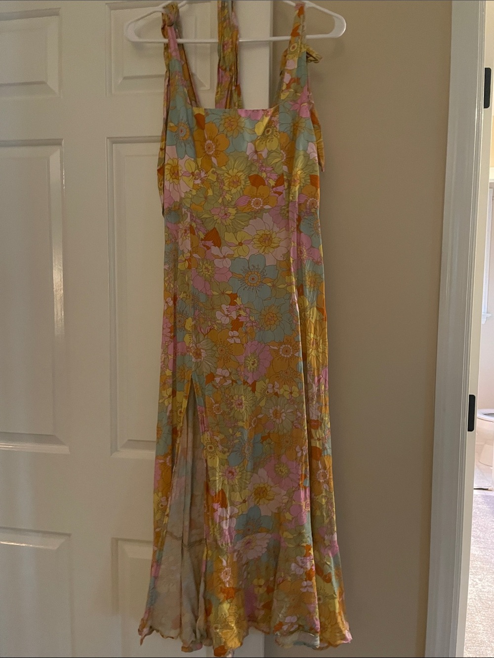 Show me your mumu Floral Tie-Shoulder Maxi Dress